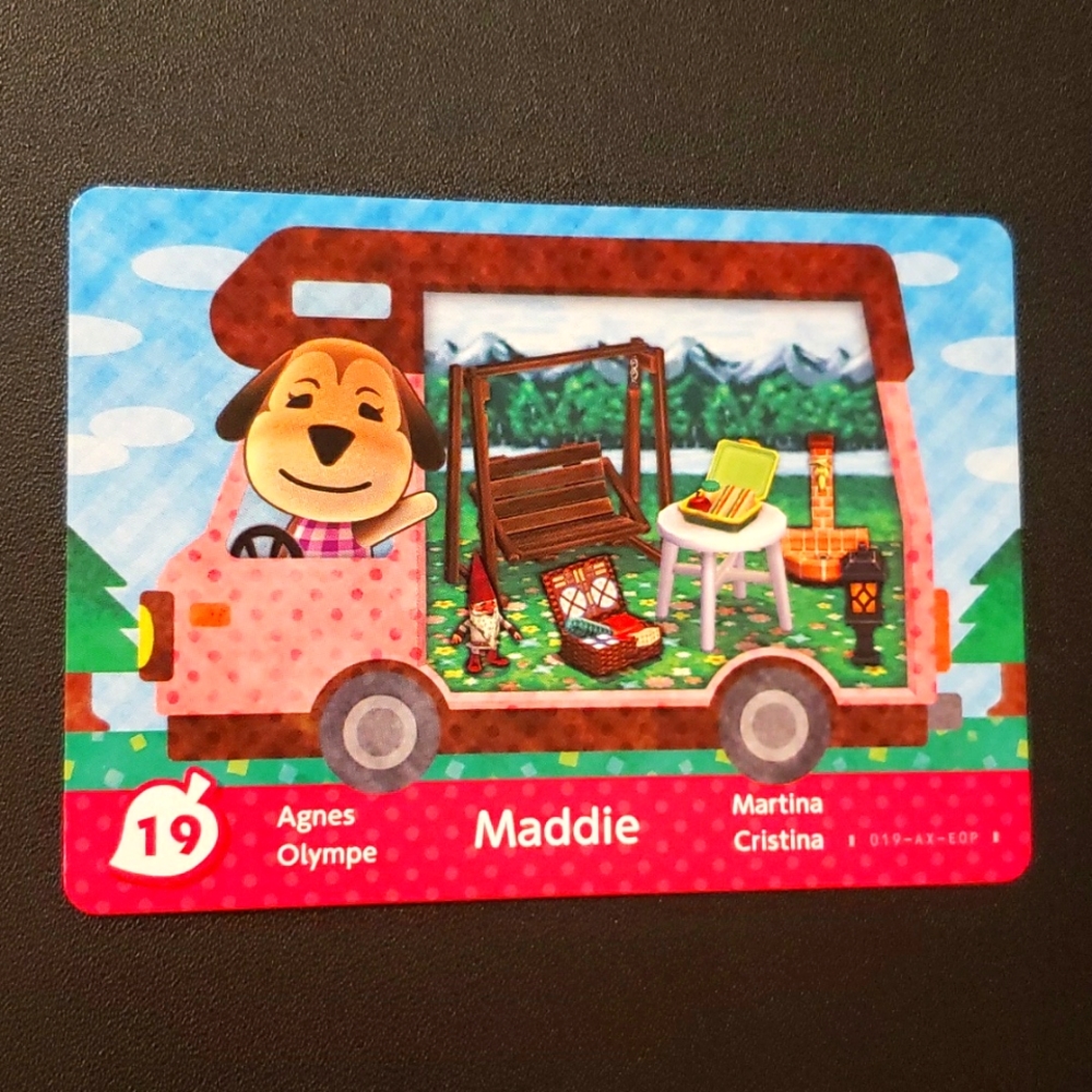 Maddie 19 Animal crossing welcome amiibo RV card Nintendo switch